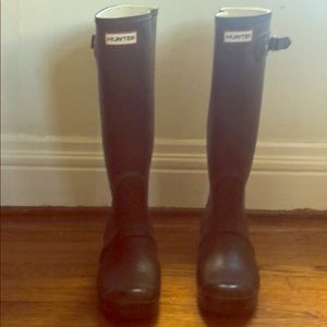 Black matte Tall Hunter rain boots